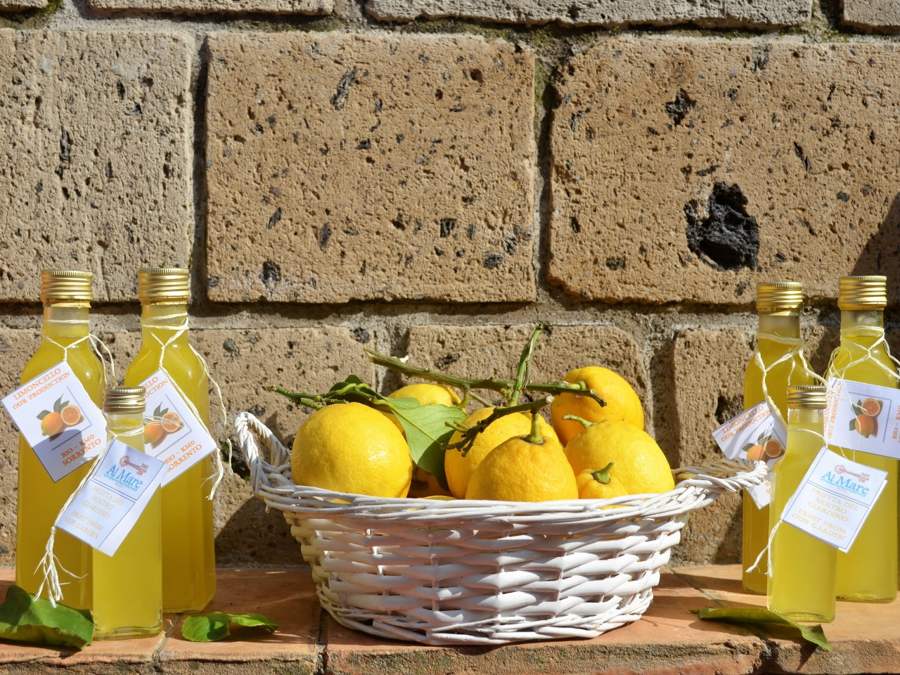 Limoncello and marmalade of Sorrento - B&B Al Mare Sorrento